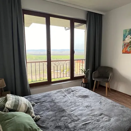 Family With Sea View Vineyard * אהלוי